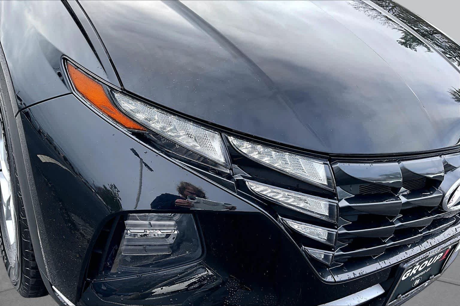 Used 2022 Phantom Black Hyundai SEL image 40