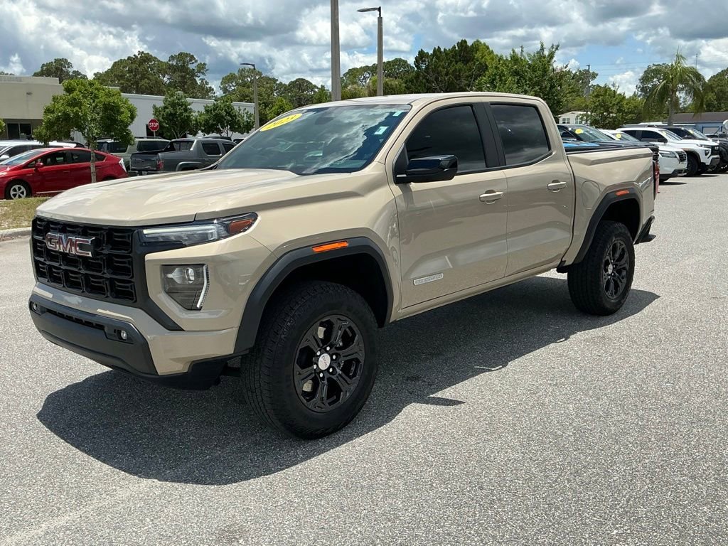 2023 GMC Canyon 2WD Elevation Crew Cab Short Box's photo