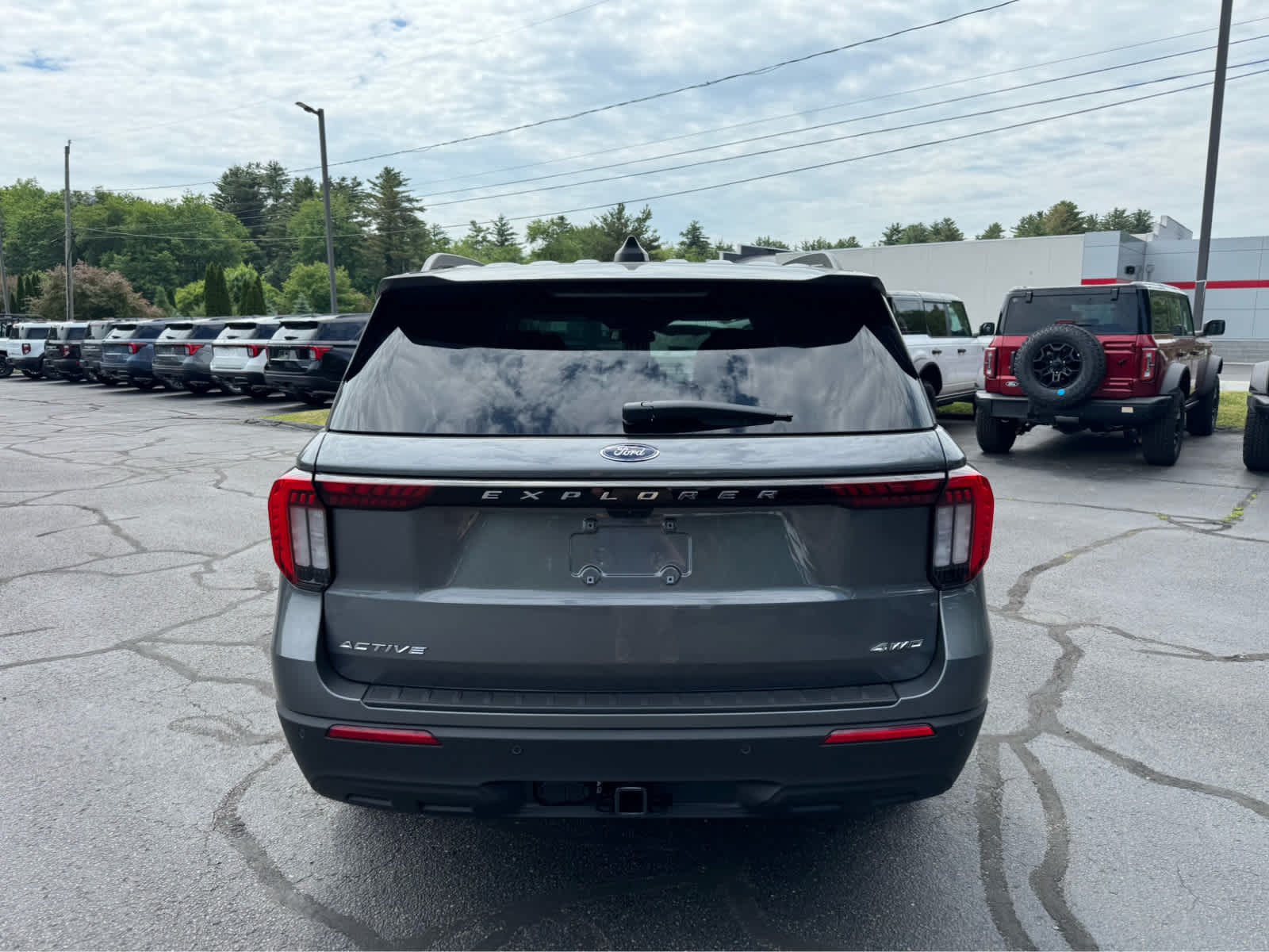 New 2026 Carbonized Gray Metallic Ford Active w/200A Pkg image 4