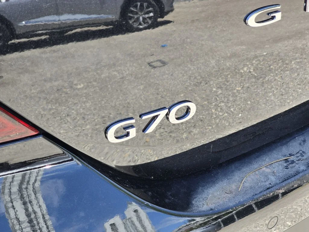 New 2026 Black Genesis 3.3T Sport Prestige image 6