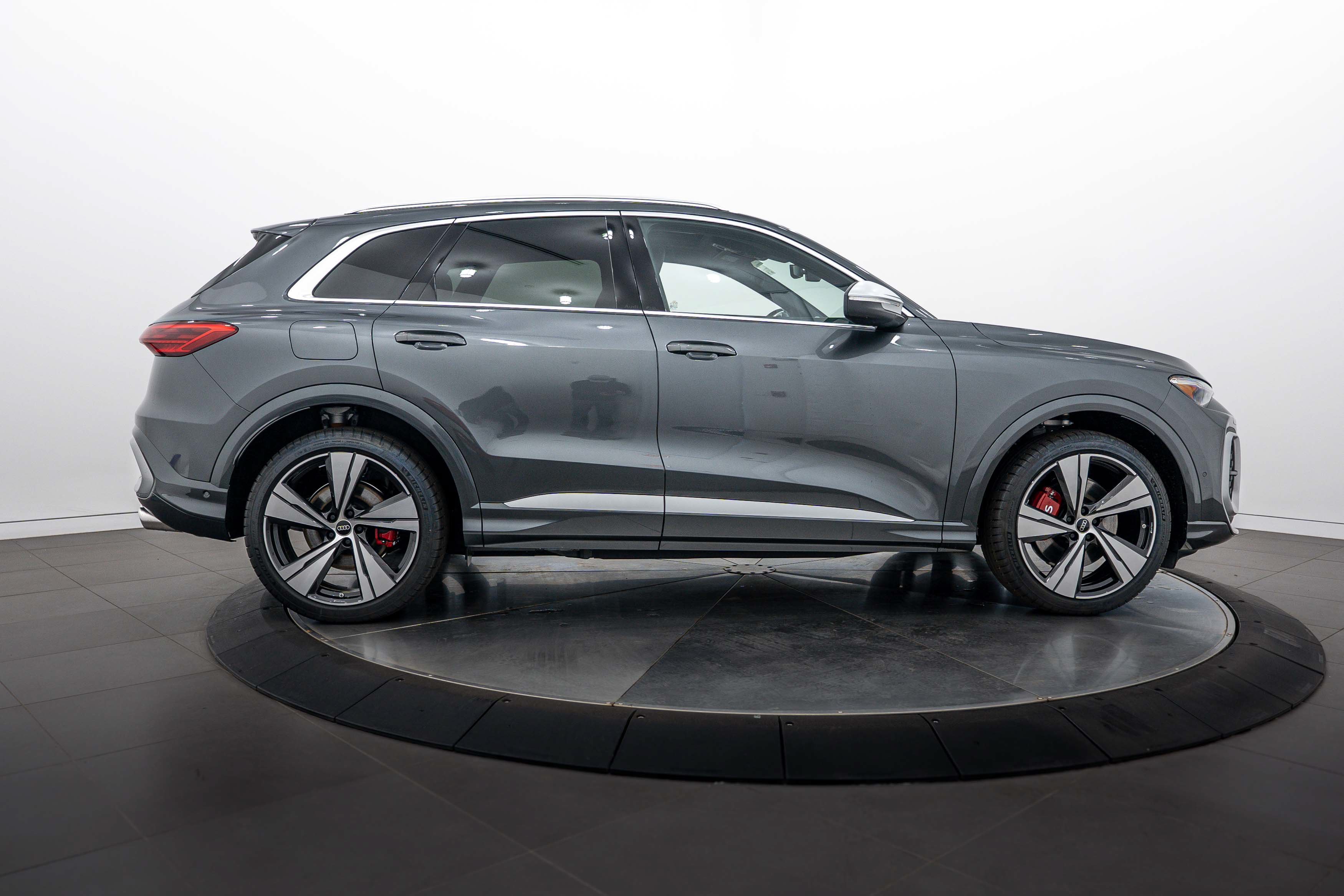 New 2026 Daytona Gray Audi Premium Plus image 3