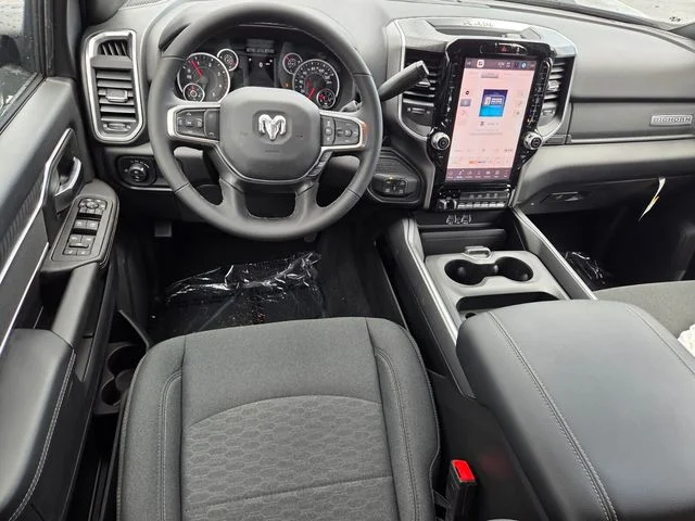 New 2026 Diamond Black Crystal Pearl-Coat Exterior Paint RAM Big Horn image 9