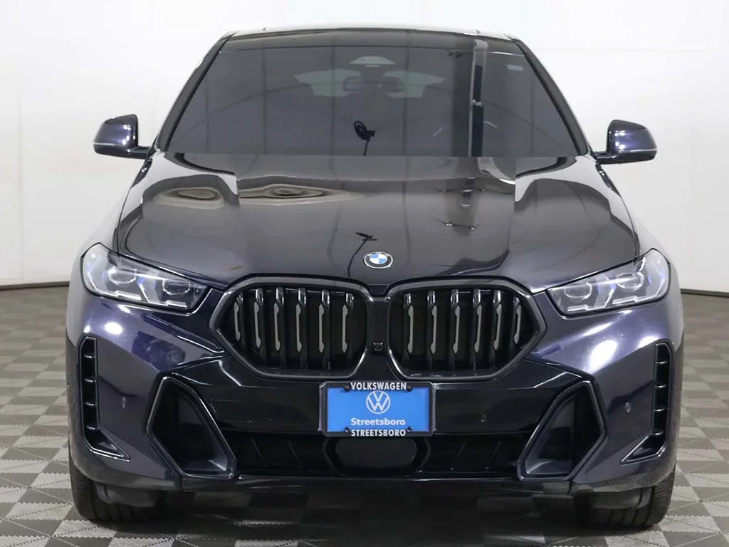 Used 2024 Carbon Black Metallic BMW xDrive40i image 15