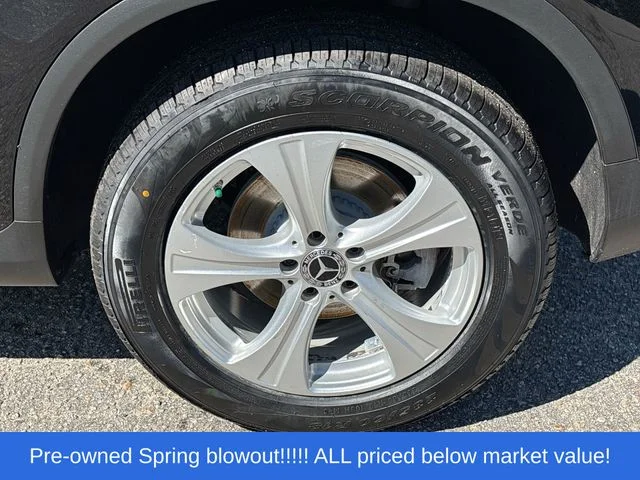 Used 2018 Black Mercedes-Benz GLC 300 image 14