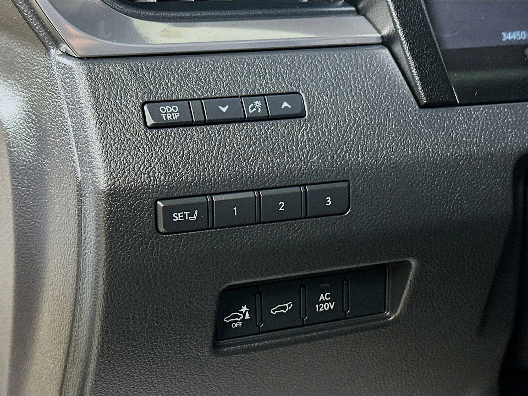 2024 Lexus GX Overtrail - Photo 10