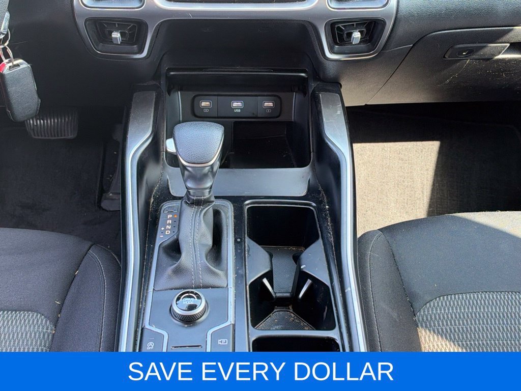 Used 2022 Black Kia LX image 14