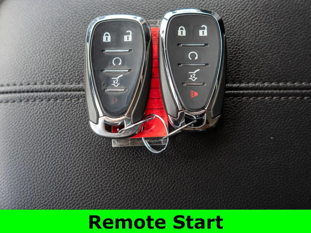 Used 2019 Gray Chevrolet Premier image 30