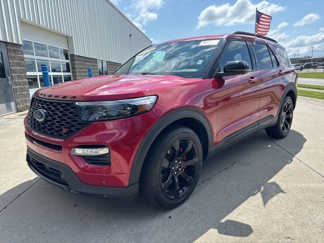 2023 Ford Explorer ST - Photo 4