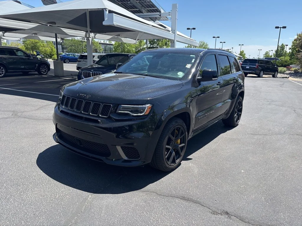 2021 Jeep Grand Cherokee Trackhawk's photo