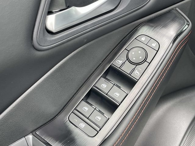New 2026 Everest White Pearl TriCoat Nissan Rock Creek® image 17