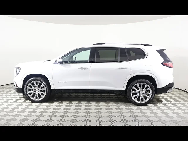 2024 GMC Acadia Denali