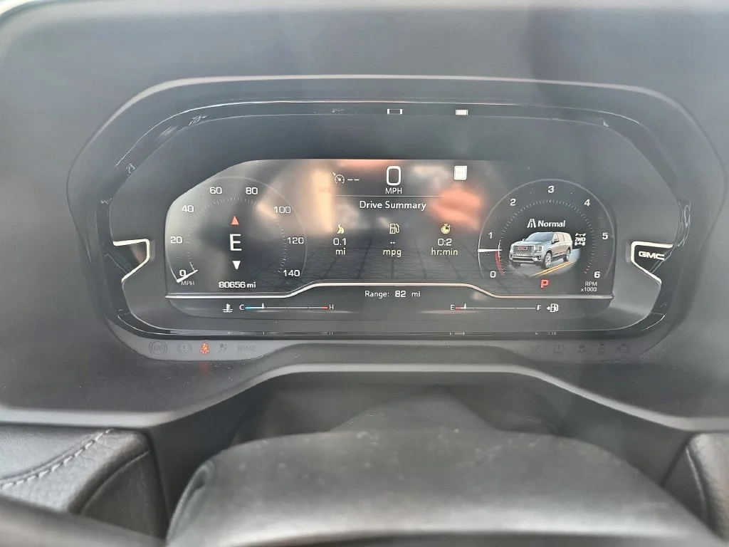 Used 2022 Onyx Black GMC Denali image 28