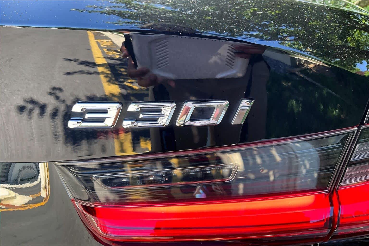 Used 2021 Jet Black BMW 330i xDrive image 32