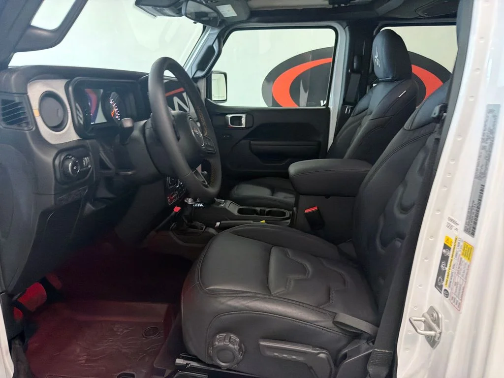 Used 2024 White Jeep Willys image 10