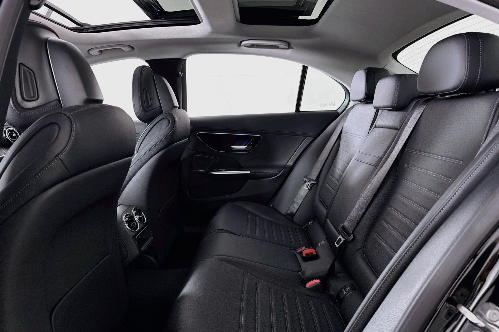 New 2026 Black Mercedes-Benz C 300 Sedan image 7