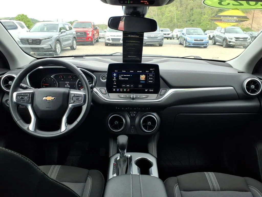 Used 2023 Blue Chevrolet LT image 12