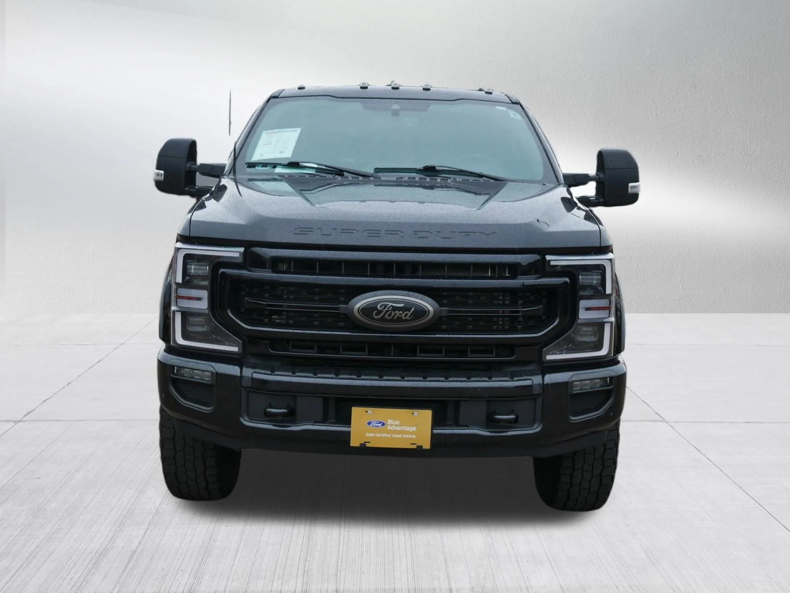 Certified Used 2022 Agate Black Metallic Ford LARIAT image 2