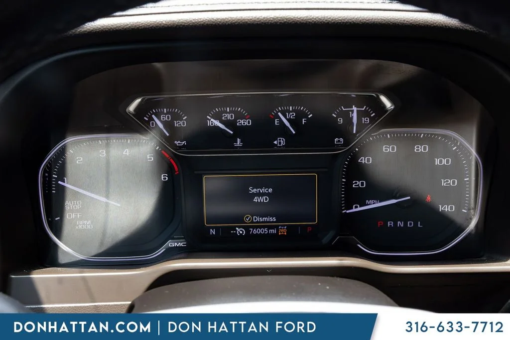 Used 2021 Silver GMC SLT image 6
