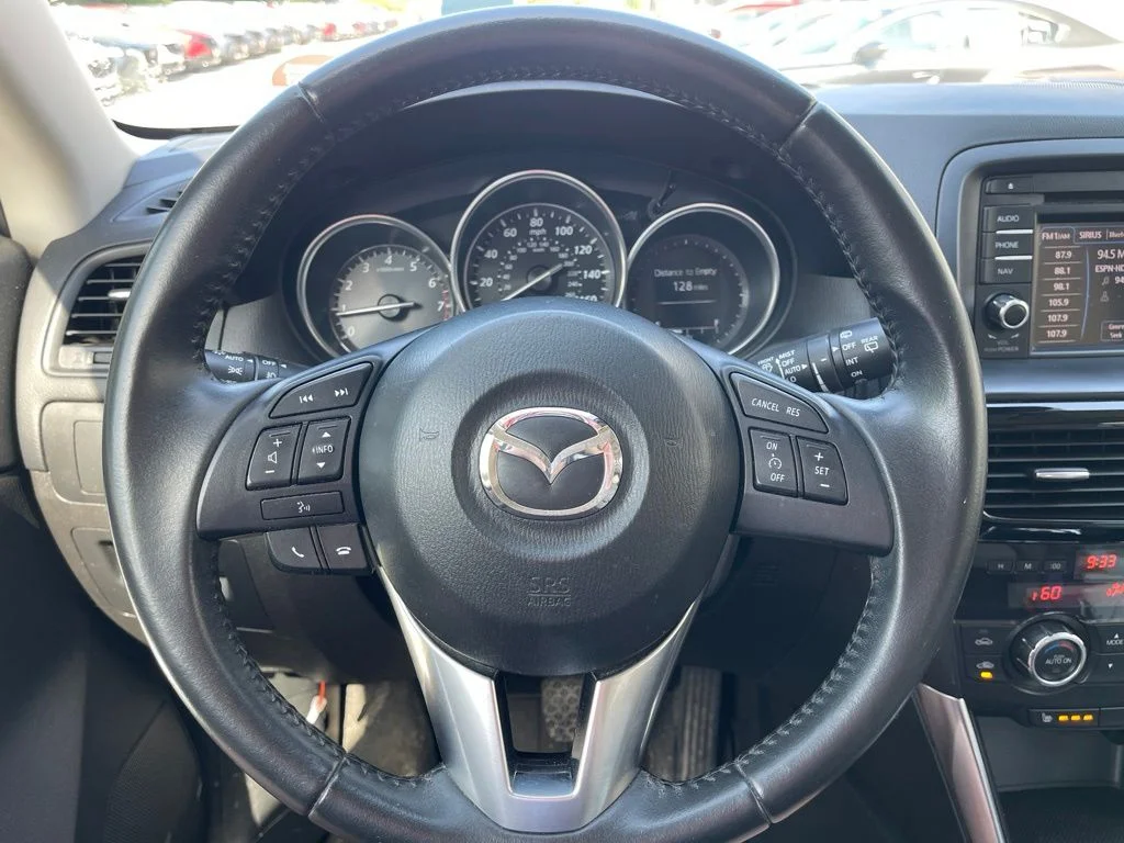 Used 2015 Crystal White Mica Mazda Grand Touring image 11