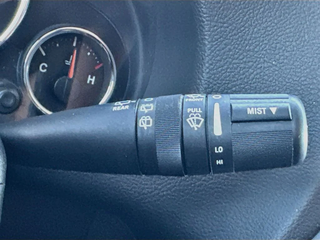 Used 2018 Blue Jeep Unlimited Sport image 13