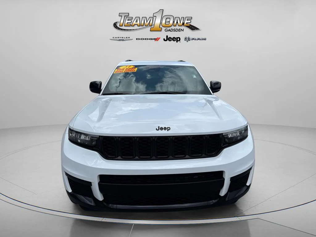 Used 2023 Bright White Clearcoat Jeep Altitude image 2