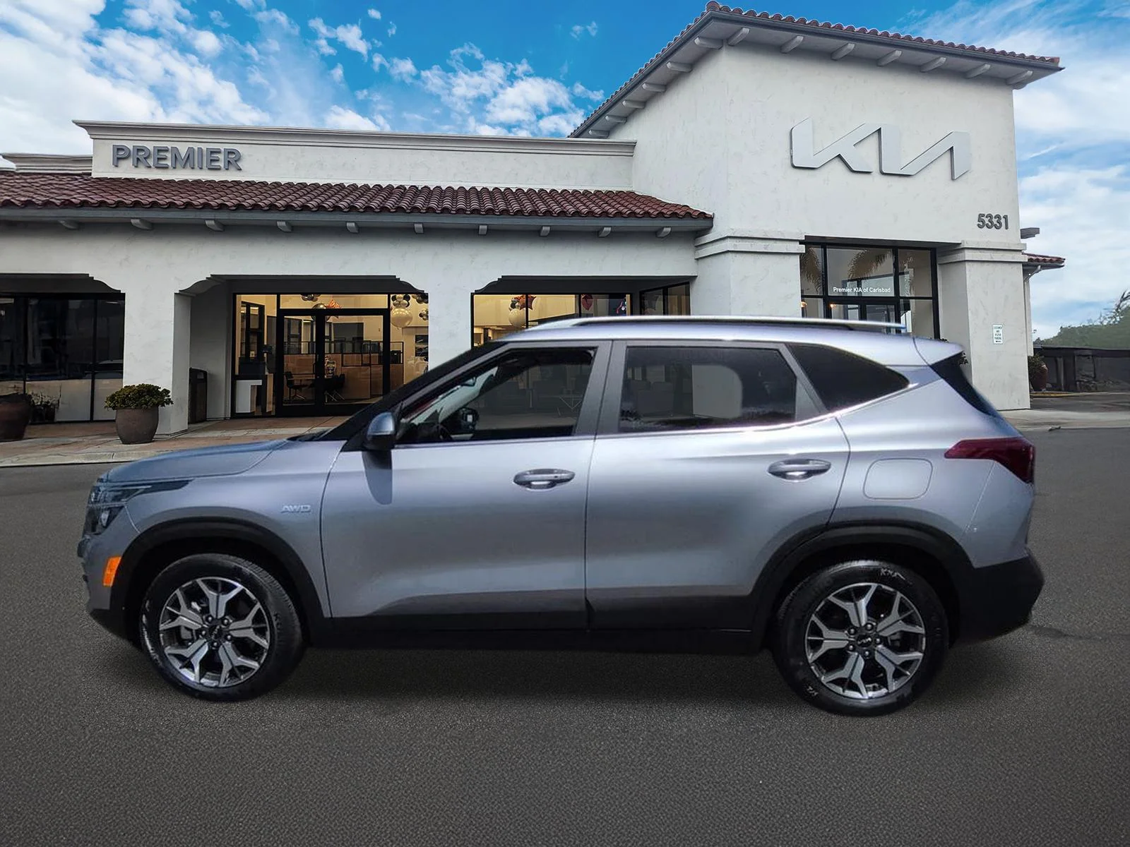 Certified Used 2022 Gravity Gray Kia EX image 5