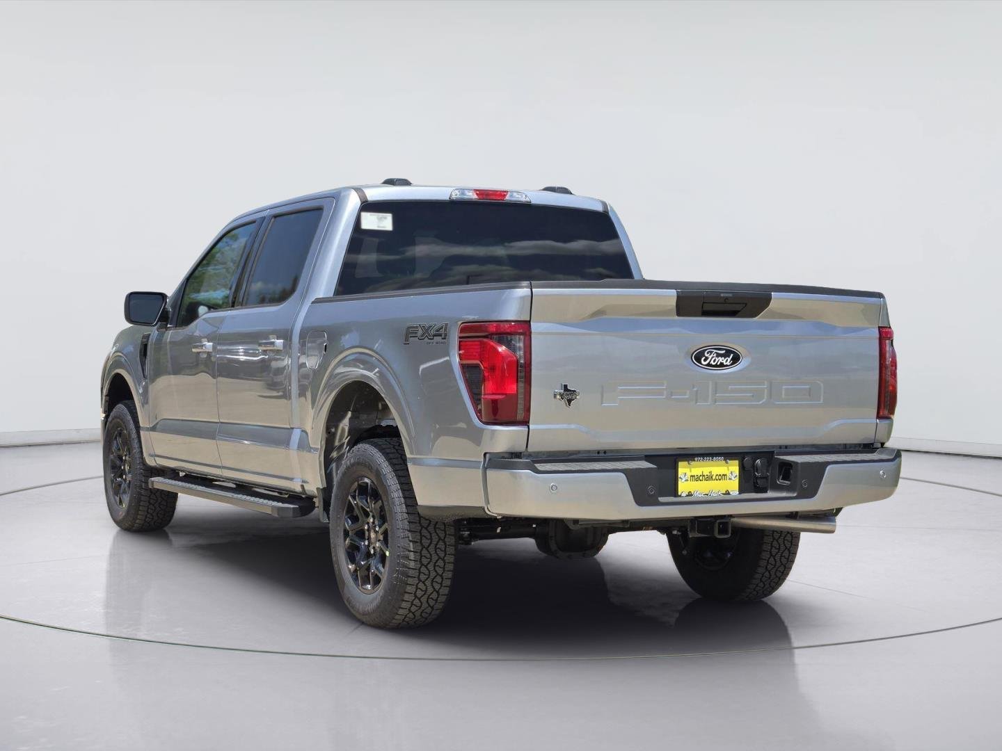 New 2026 Iconic Silver Metallic Ford XLT image 3