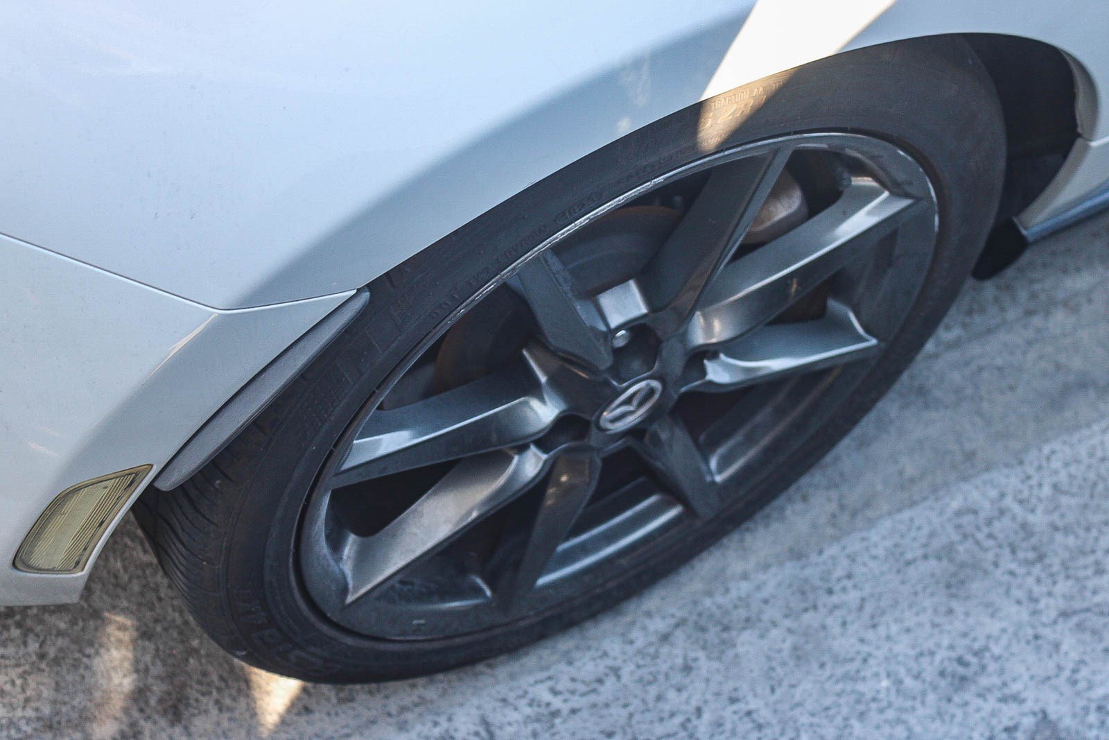Used 2016 Ceramic Metallic Mazda Club image 15