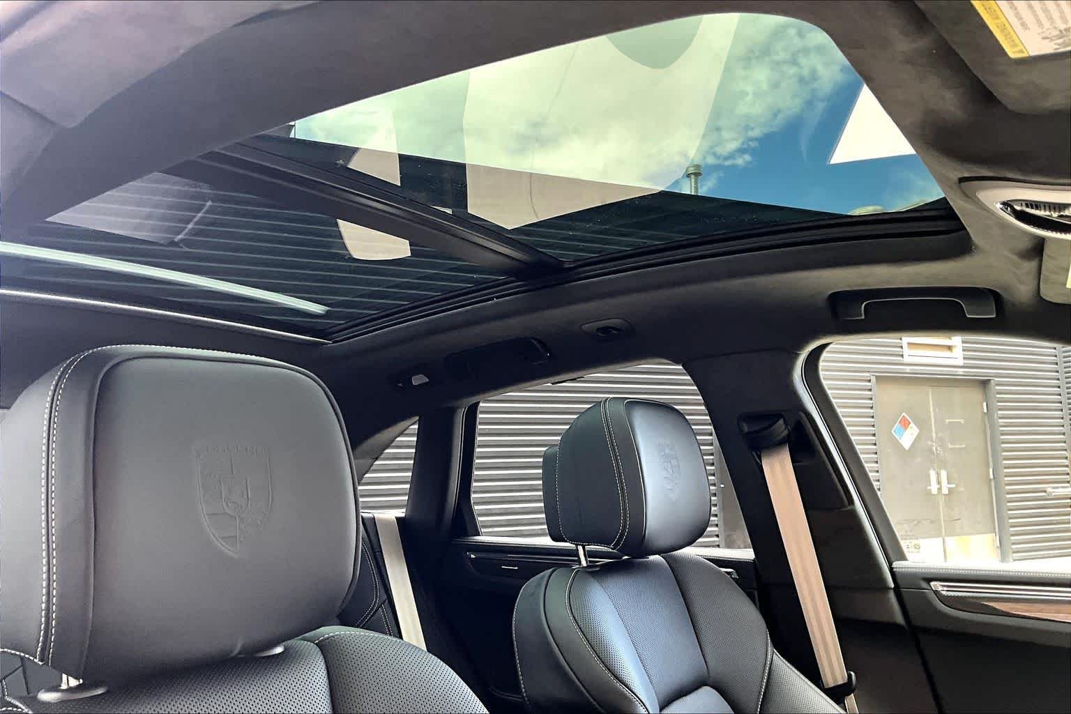 2026 Porsche Macan GTS - Photo 18