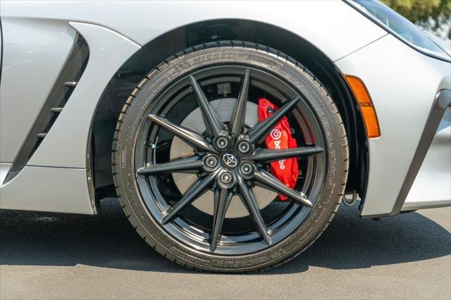 Certified Used 2025 STEEL Toyota  image 6