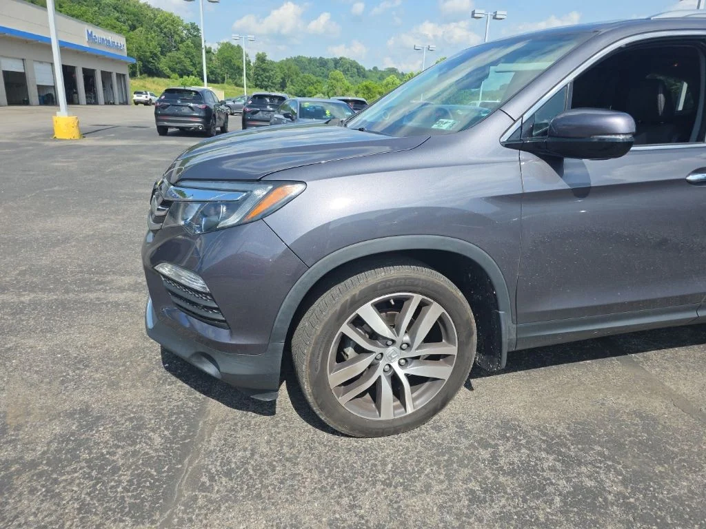 Used 2018  Honda Elite image 9