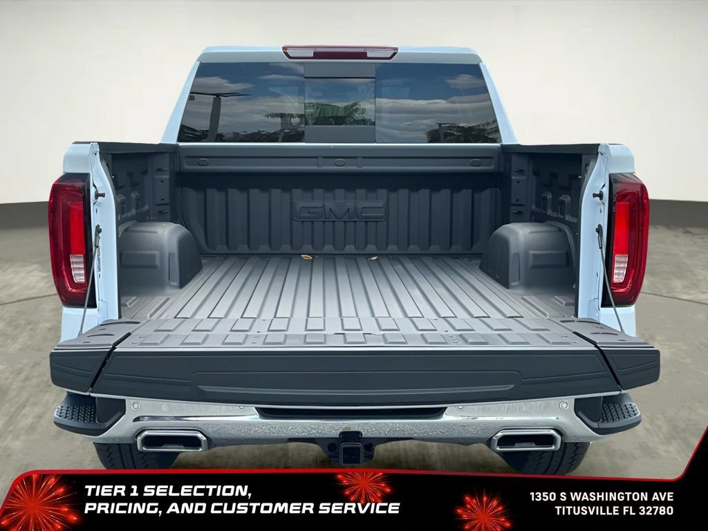 New 2026 Glacier White Tricoat GMC SLT image 23