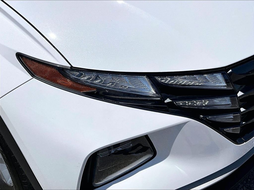 Used 2023 White Hyundai SEL image 31