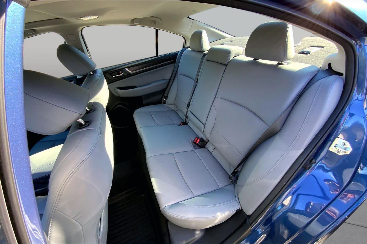 Used 2019 Abyss Blue Pearl Subaru Limited image 18