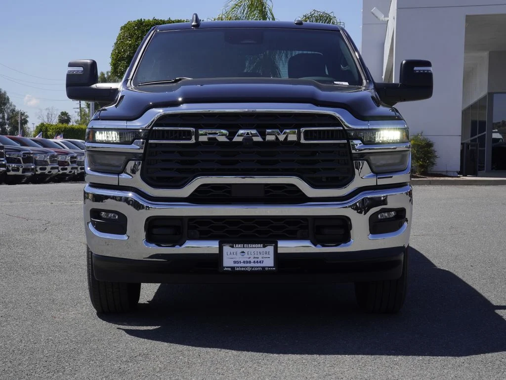New 2026 Diamond Black Crystal Pearl-Coat Exterior Paint RAM Big Horn image 8
