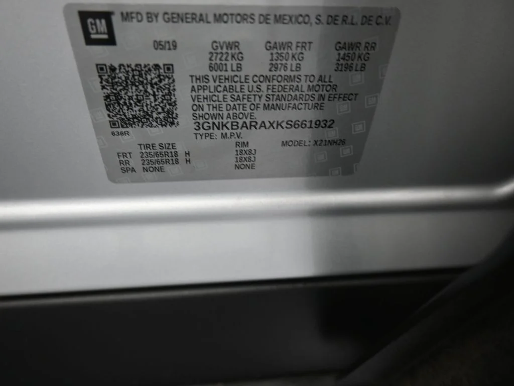 Used 2019 Silver Ice Metallic Chevrolet L image 14