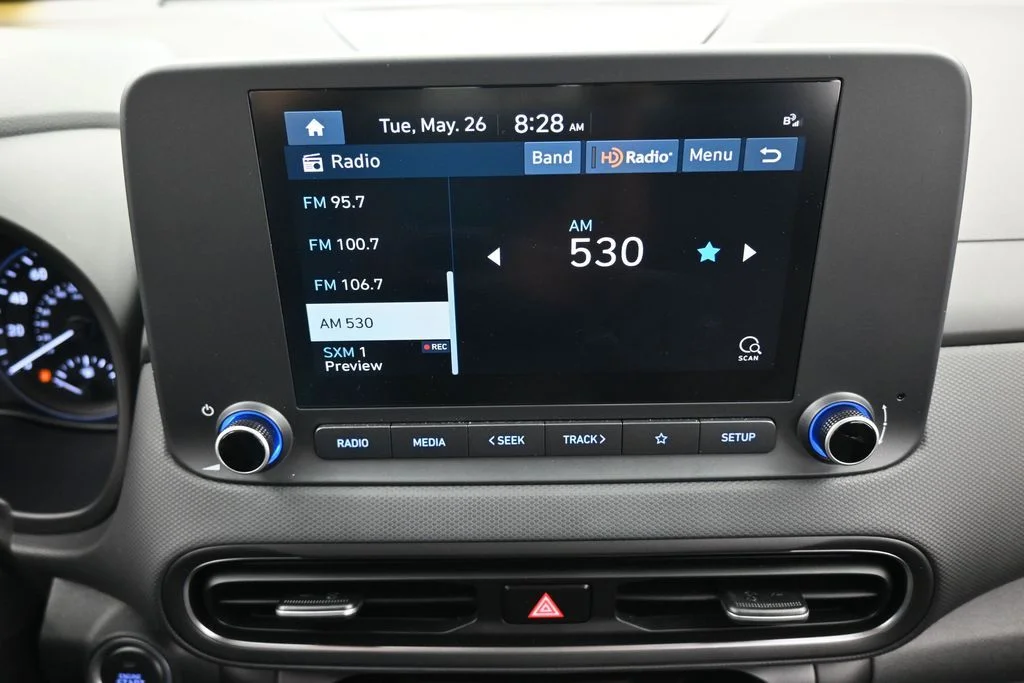 Used 2023 Ecotronic Gray Hyundai SEL image 22