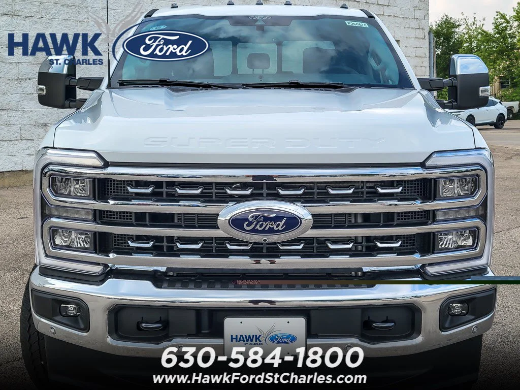 New 2026 Oxford White Ford F-250® Lariat® image 3