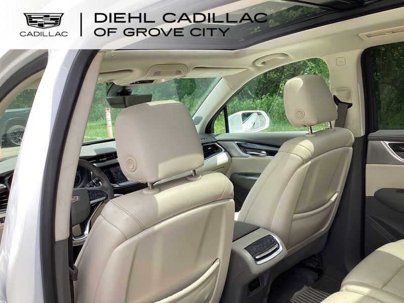 Used 2020 White Cadillac Premium Luxury image 12