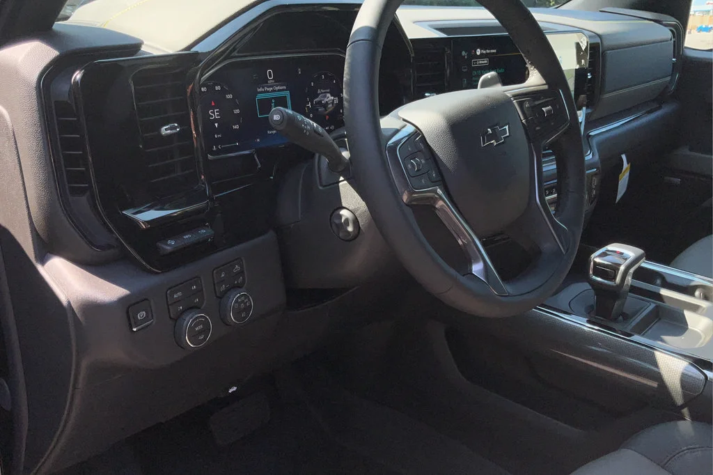 2026 Chevrolet Silverado 1500 ZR2 - Photo 32