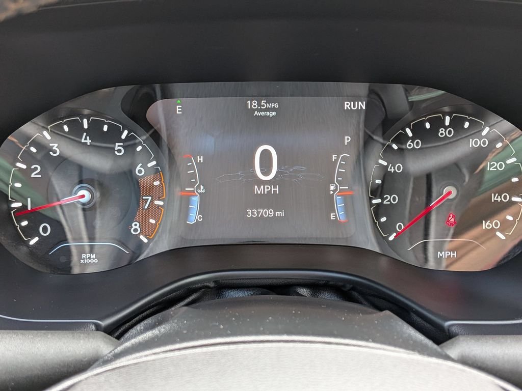 Used 2022 Red Jeep Limited image 15