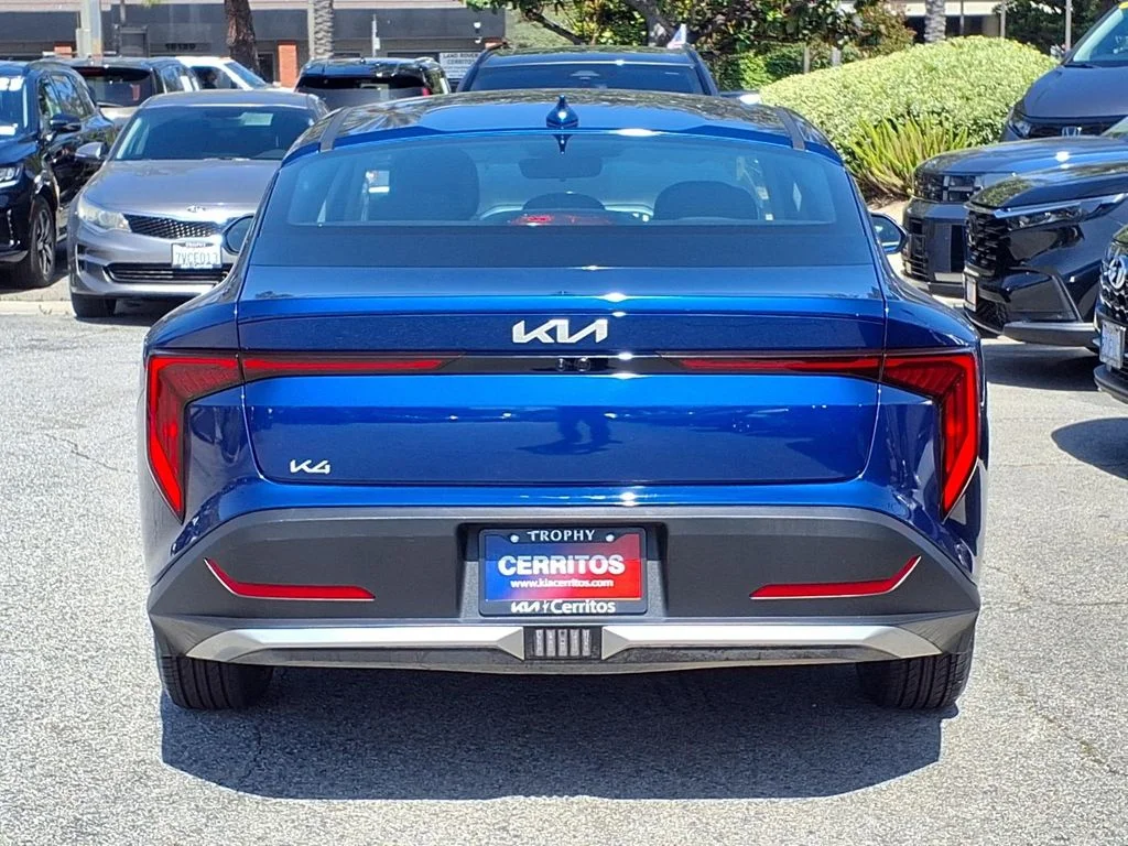 Certified Used 2025 Blue Kia LXS image 4
