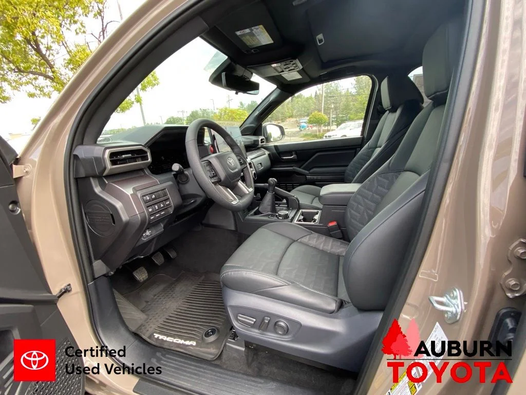 Certified Used 2026  Toyota TRD Off-Road image 34