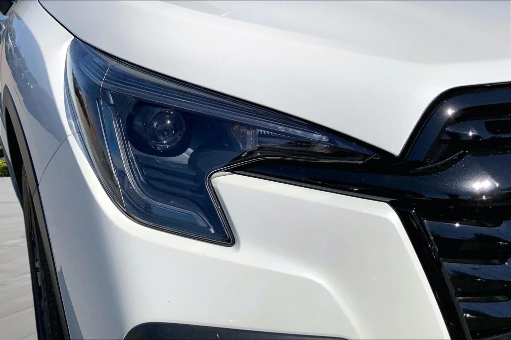 Used 2026 White Subaru Premium image 31