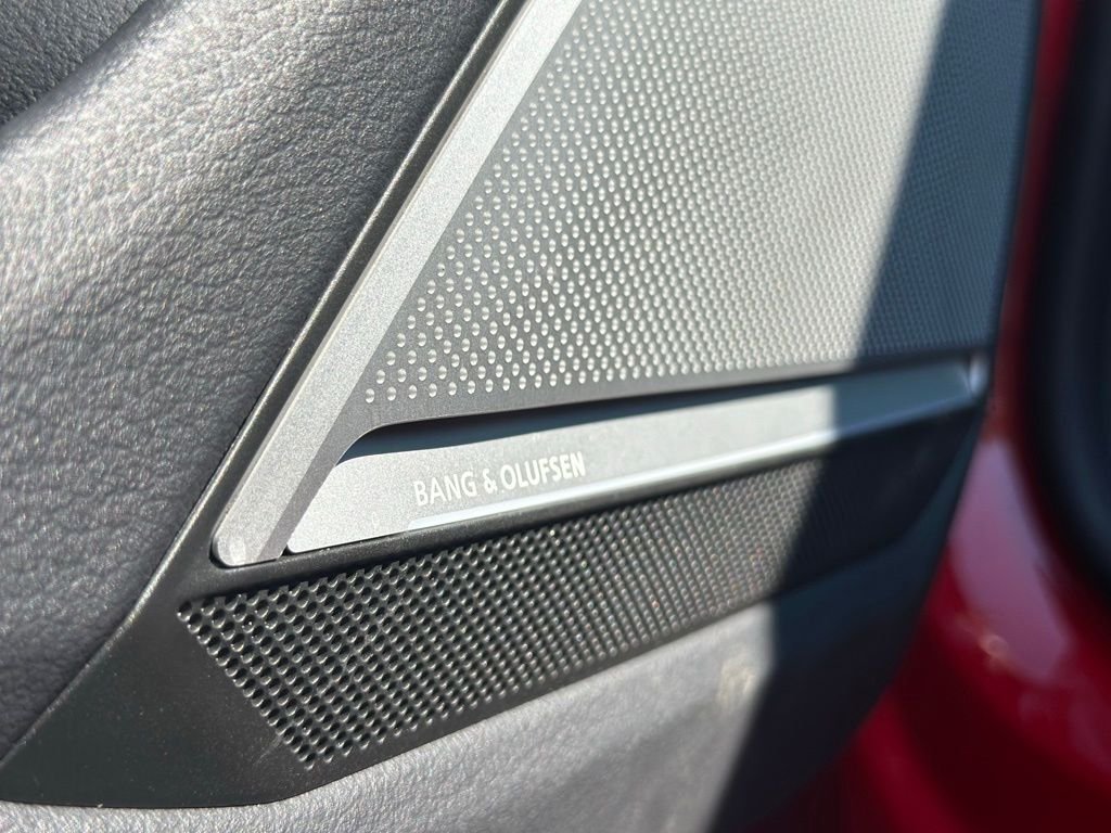 Used 2023 Red Audi 4.0T image 18