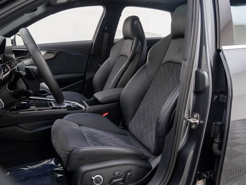 2023 Audi S4 Premium Plus - Photo 15