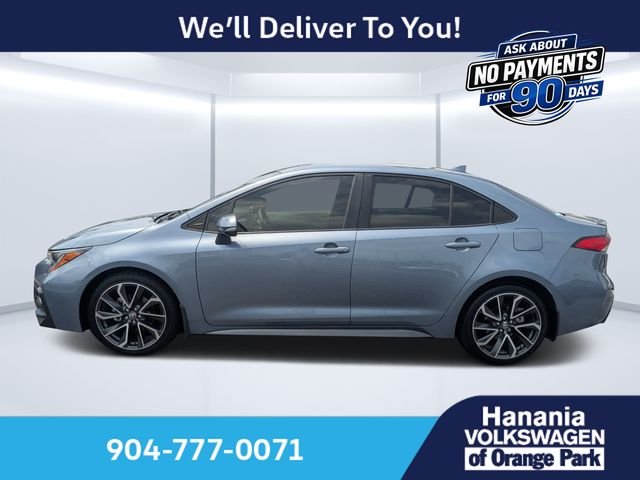 Used 2021  Toyota SE image 6