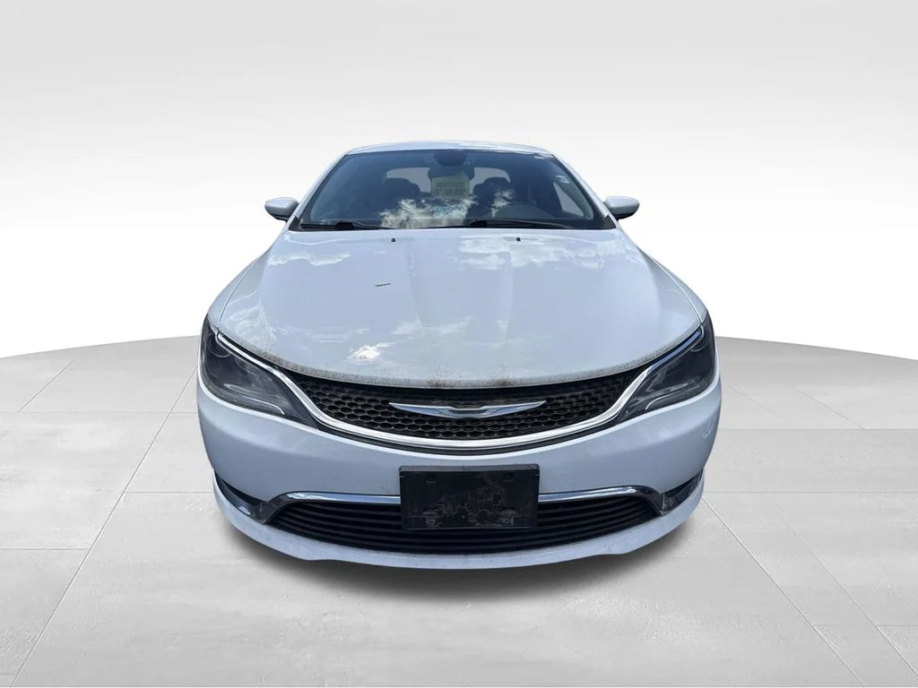 Used 2016 White Chrysler Limited image 6