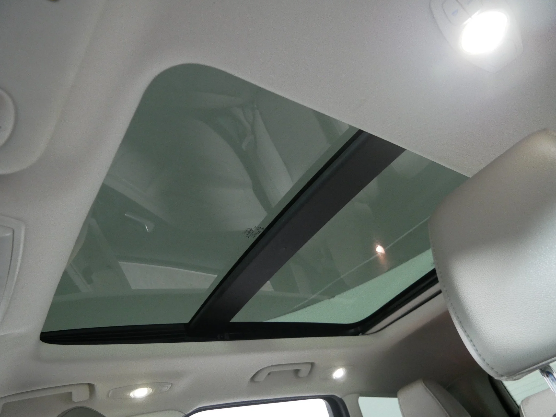 Used 2014 Sunset Ford Titanium image 30