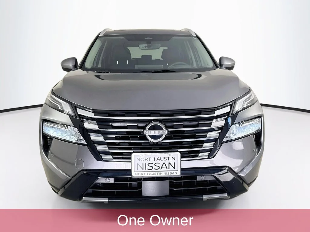 Used 2024 Gray Nissan Platinum image 2